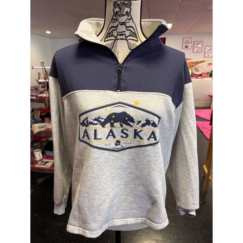 VTG Y2K Alaska Bear Quarter Zip Gray + Navy Colorblock Sweatshirt